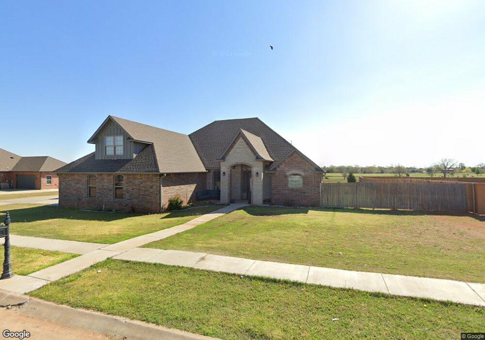 12741 Meadow Ridge Dr, Shawnee, OK 74804 - photo 1