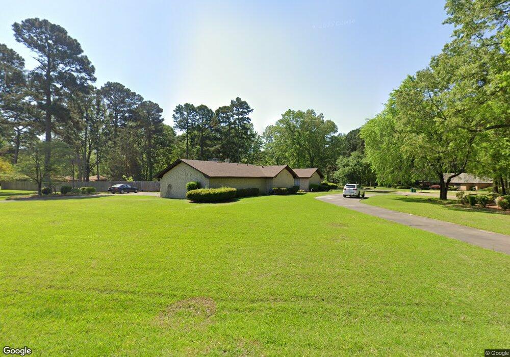 2 Knotty Pine St, Texarkana, TX 75503 - photo 1