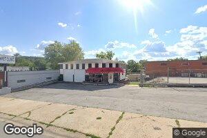 201 S 3rd St, Louisiana, MO 63353