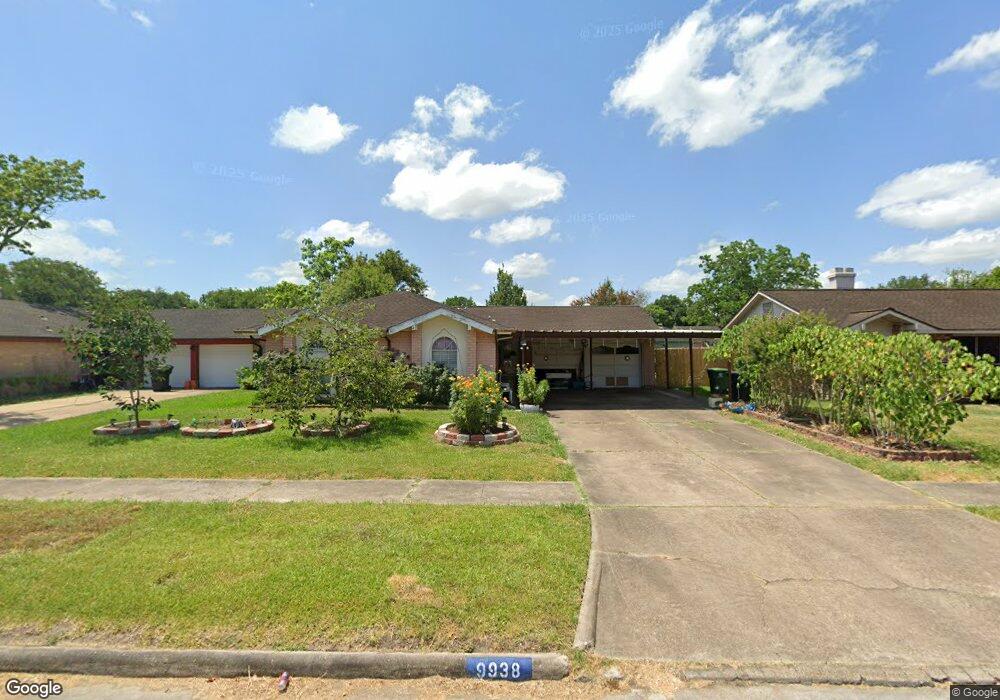 9938 Kirkshire Dr, Houston, TX 77089 - photo 1