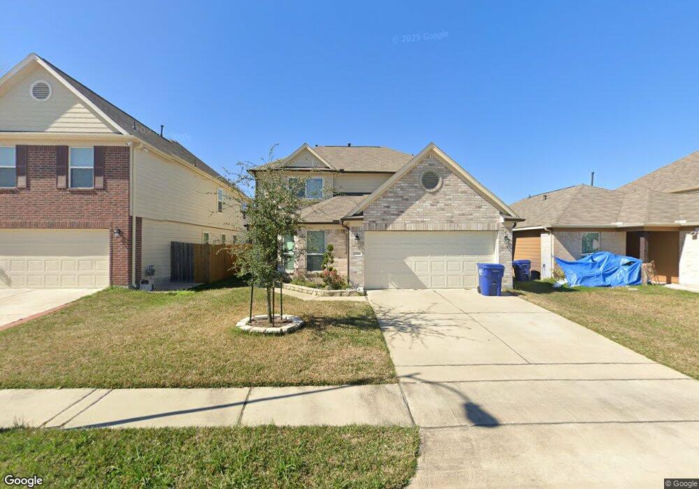 13511 W Red Birch Cir, Houston, TX 77038 - photo 1