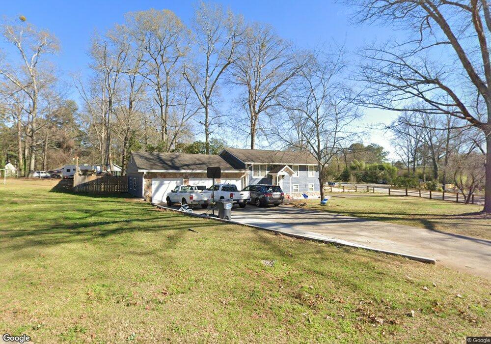 1402 Custom Ct, Austell, GA 30106 - photo 1