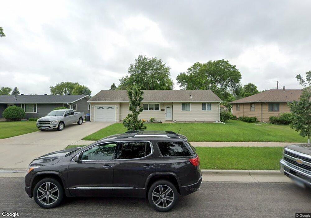 3122 7th St N, Fargo, ND 58102 - photo 1