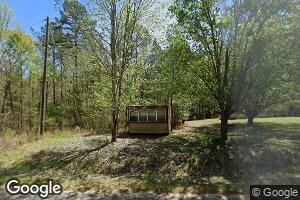 564 Lovers Ln, Whitmire, SC 29178