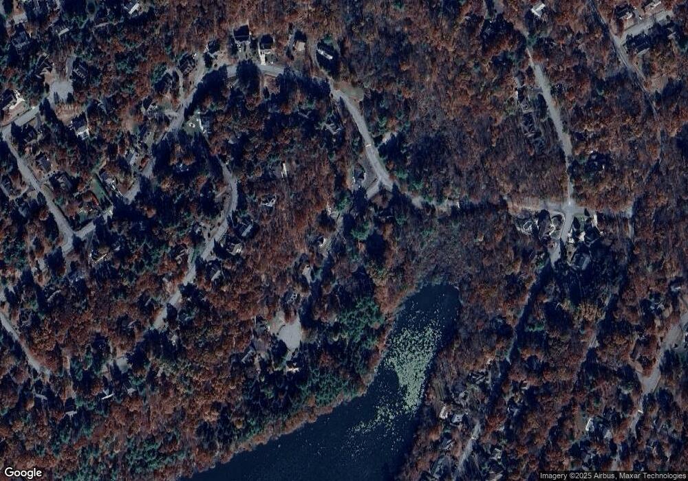 490 Osprey Ct, East Stroudsburg, PA 18301 - photo 1