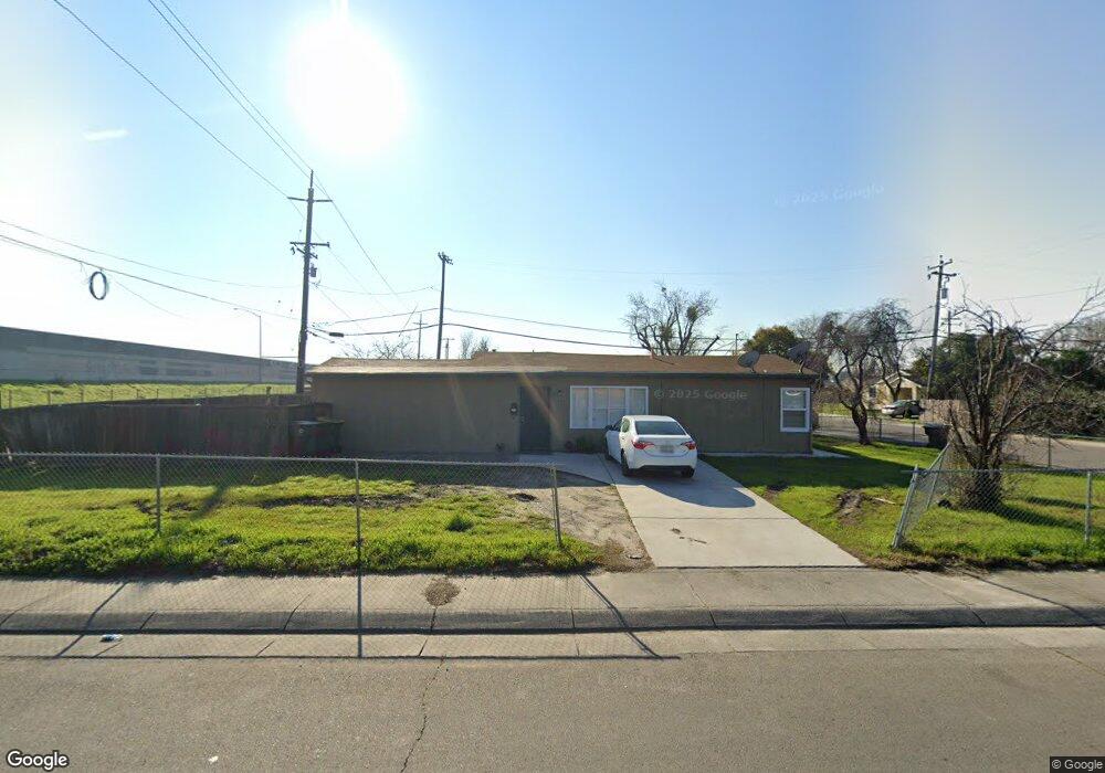 608 Chicago Ave, Stockton, CA 95206 - photo 1