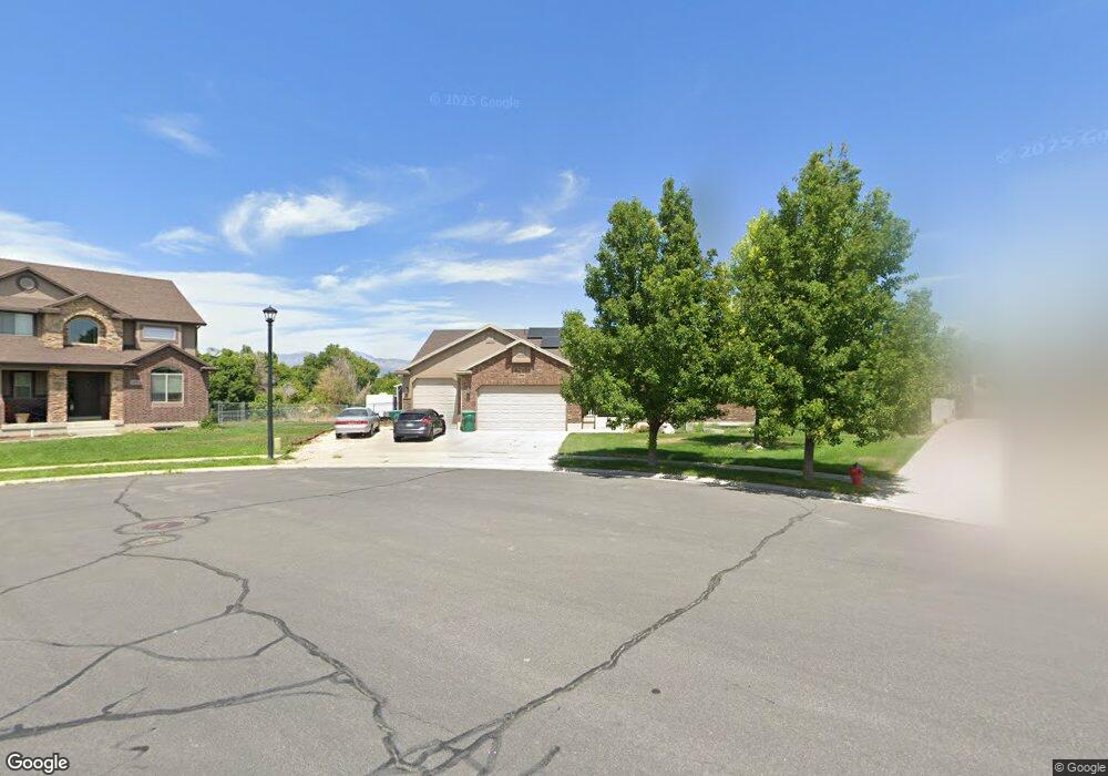 5152 S 5950 W unit 124, Hooper, UT 84315 - photo 1