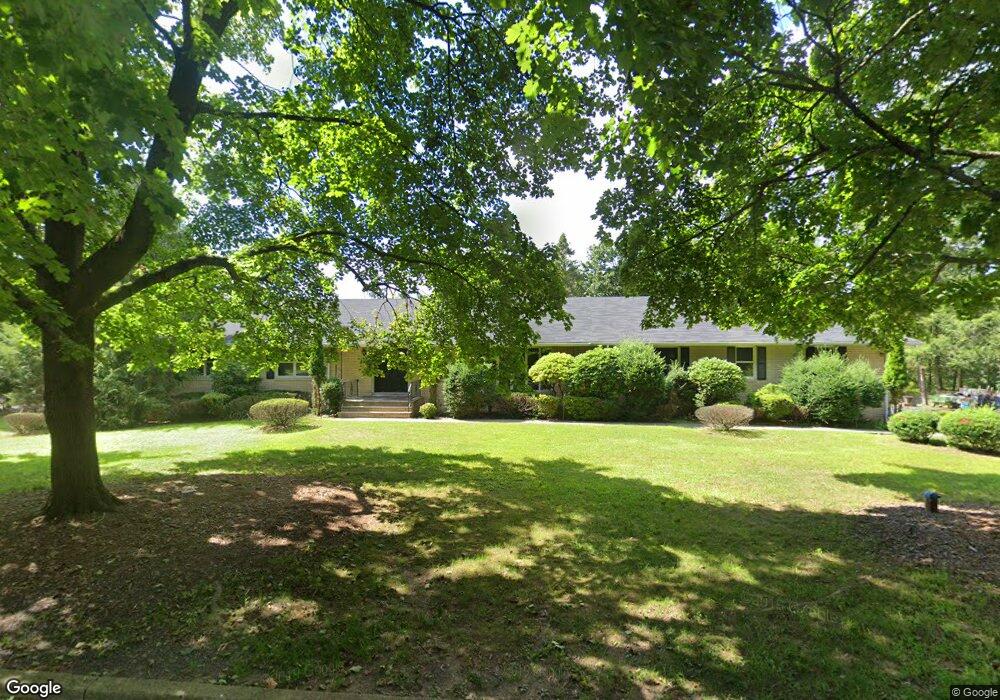 3 Gateway, Upper Saddle River, NJ 07458 - photo 1