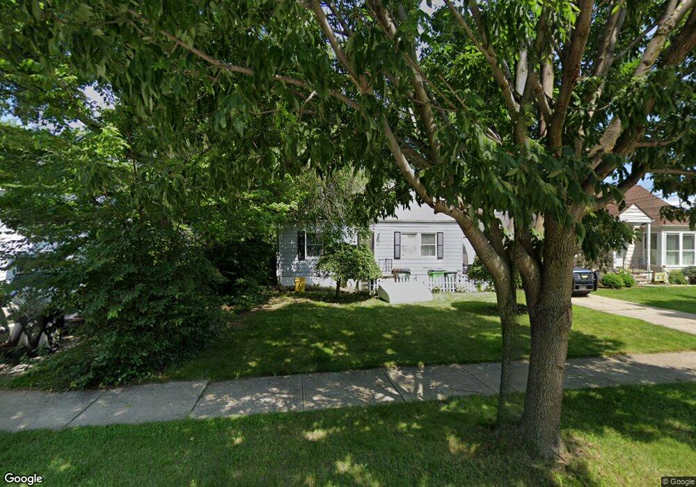 47 Arlington Cir, Wickliffe, OH 44092 - photo 1