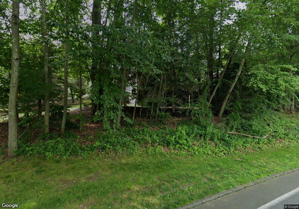 8 Golf View Dr, Somers, NY 10589 - photo 1