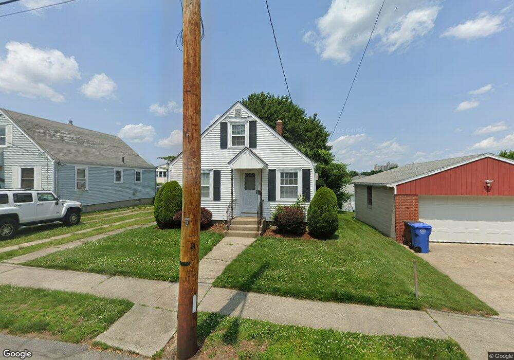 21 Wayland Ave, Cranston, RI 02920 - photo 1