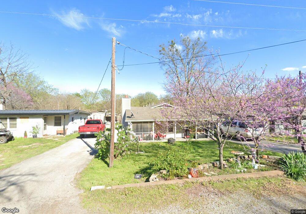 228 E Chouteau Rt 2 Rd, Chouteau, OK 74337 - photo 1