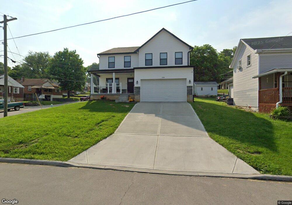 1320 3rd St, Cincinnati, OH 45215 - photo 1
