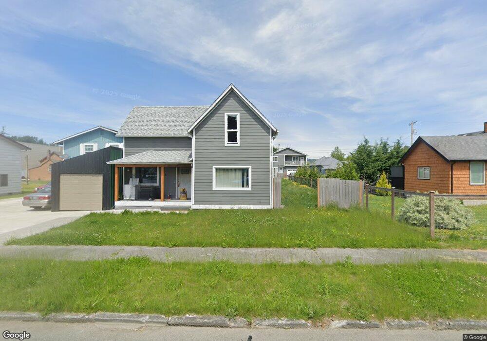 136 1st St, Sumas, WA 98295 - photo 1