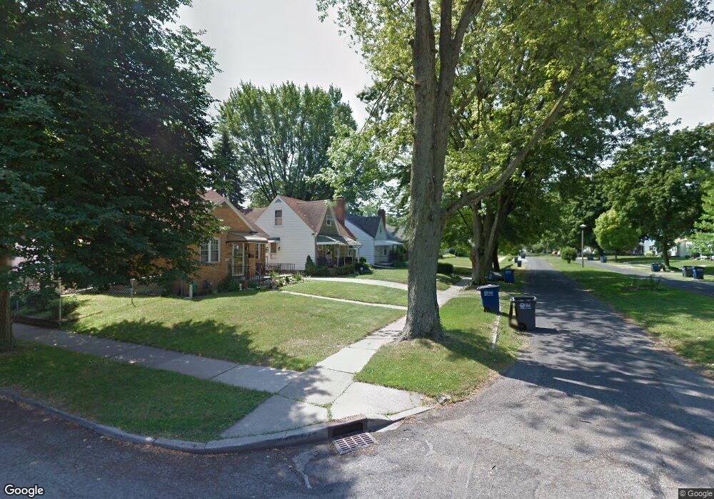 3726 Larchmont Pkwy, Toledo, OH 43613 - photo 1