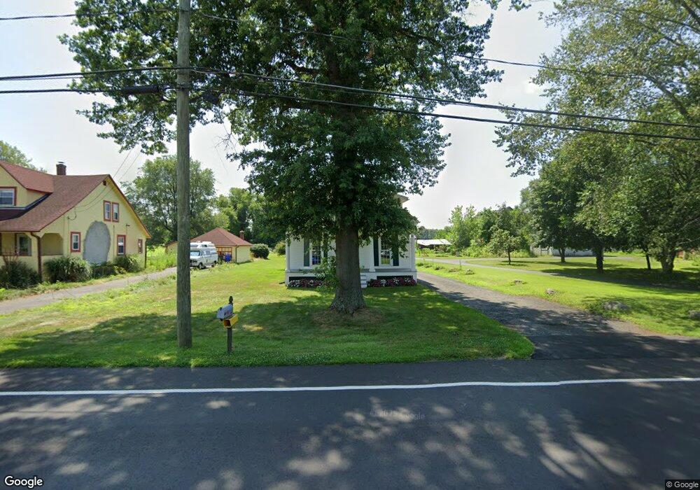 131 Bridge St, East Windsor, CT 06088 - photo 1