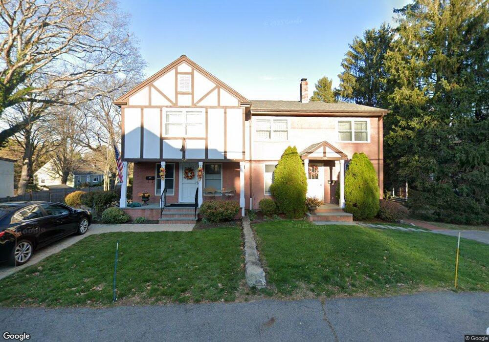 37 A Oak St unit A, Wellesley, MA 02482 - photo 1