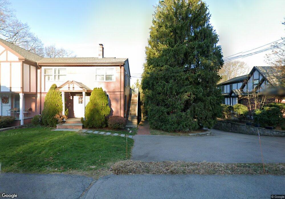 39 Oak St unit A, Wellesley, MA 02482 - photo 1