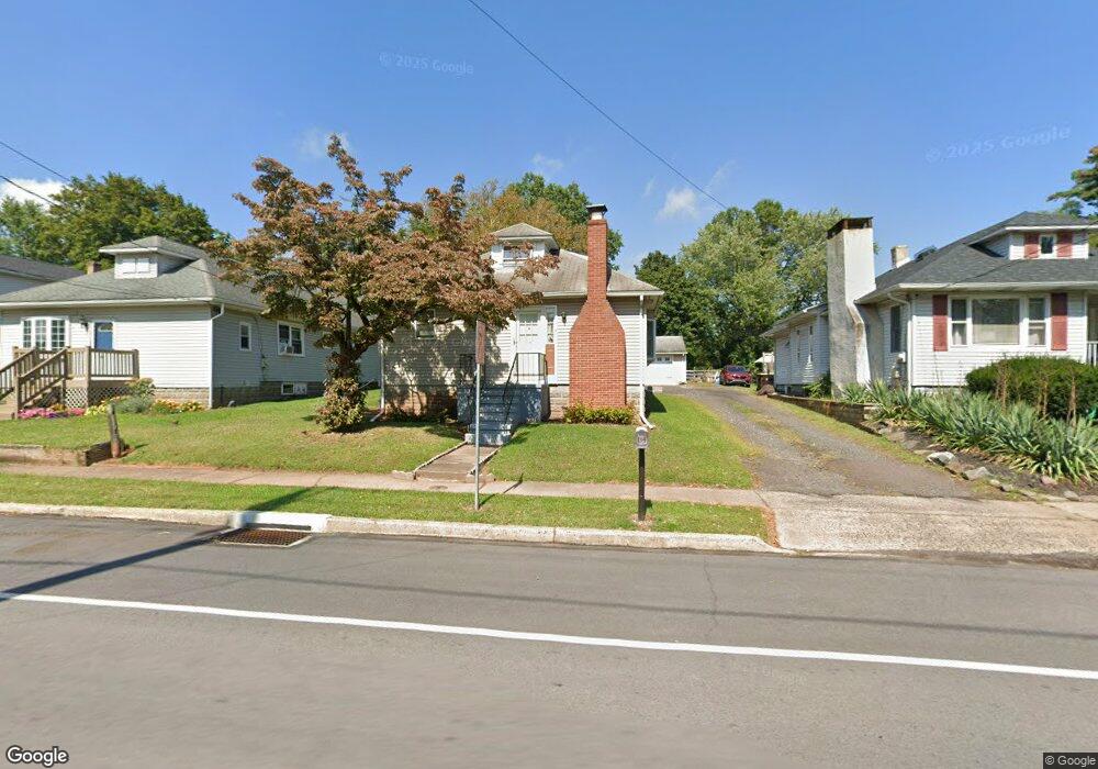 2934 E Walnut St, Colmar, PA 18915 - photo 1