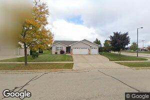2408 Hummingbird Dr, Green Bay, WI 54303