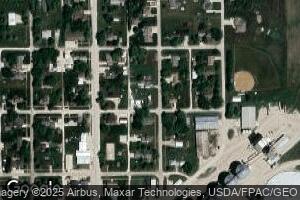 121 W 2nd St, Lidderdale, IA 51452