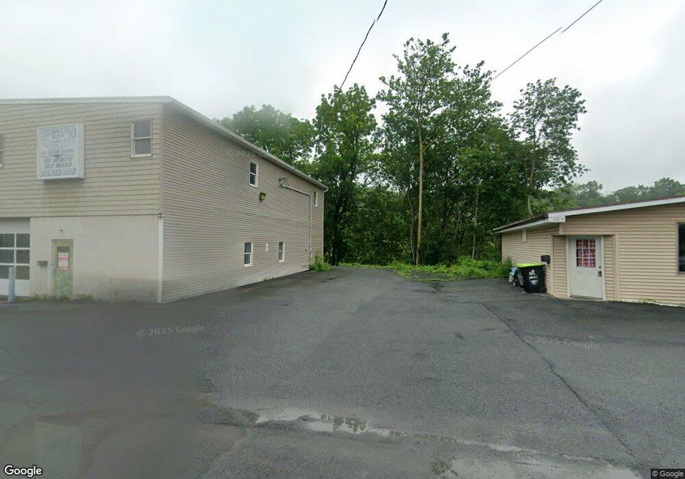 64 Dowell St, Slatington, PA 18080 - photo 1