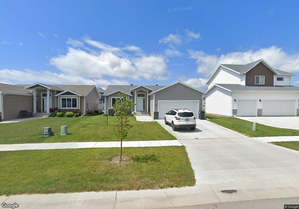 7311 26th St S, Fargo, ND 58104 - photo 1