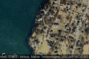 27 Steamboat Rd, Bailey Island, ME 04003