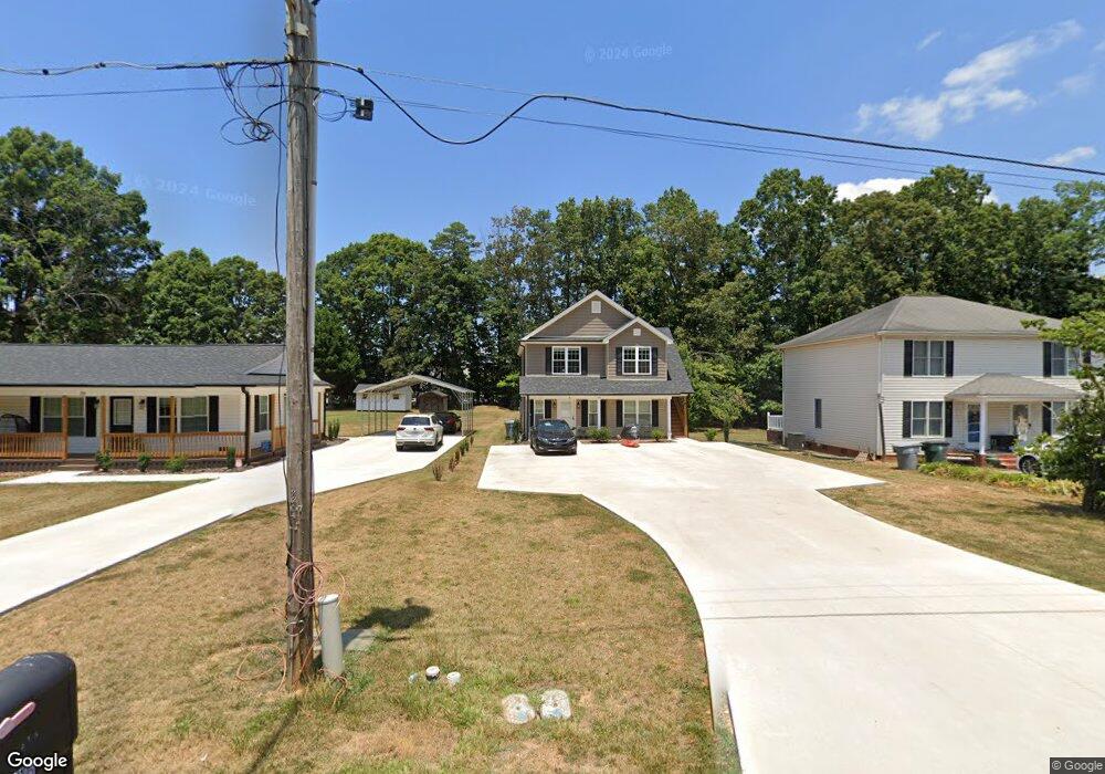 314 Quaker Dr, Asheboro, NC 27203 - photo 1