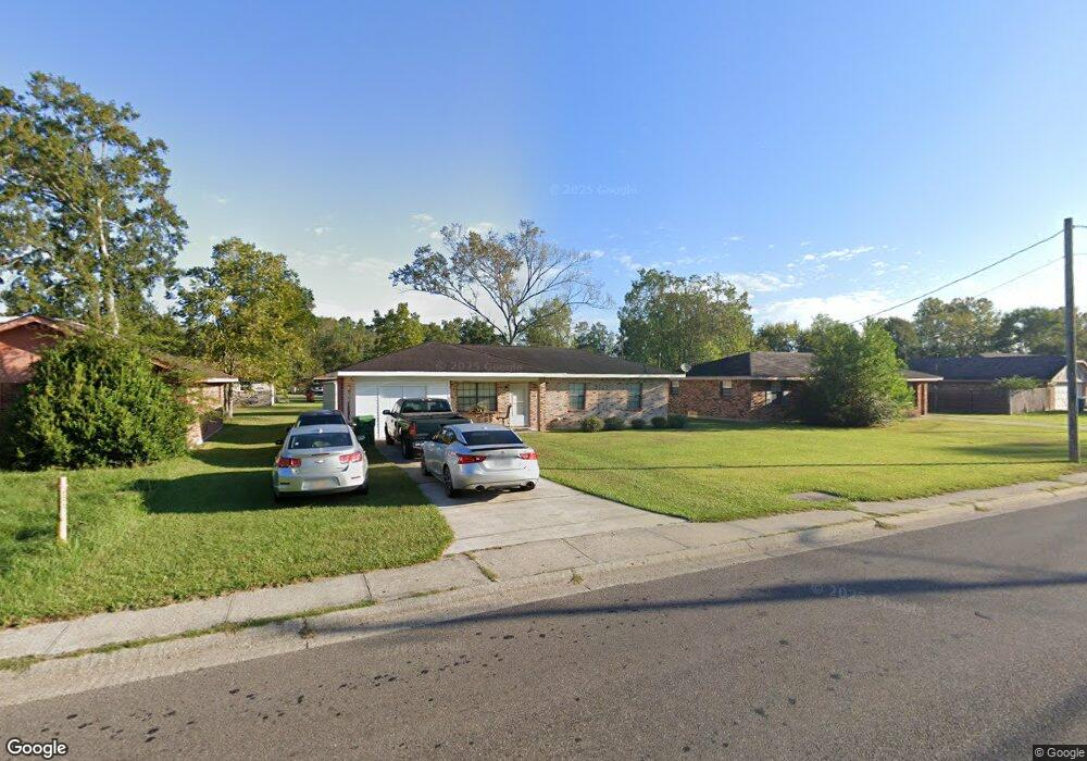 606 Rosa St, Picayune, MS 39466 - photo 1