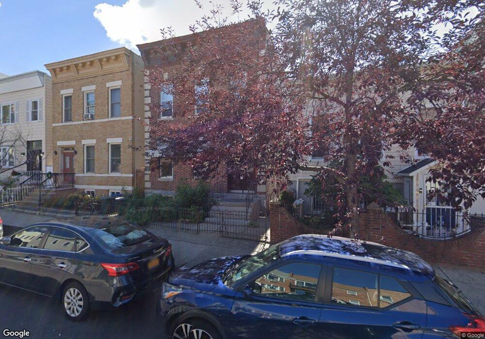 3165 45th St, Astoria, NY 11103 - photo 1