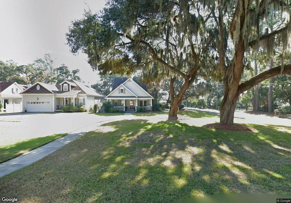 2328 Walthour Rd, Savannah, GA 31410 - photo 1