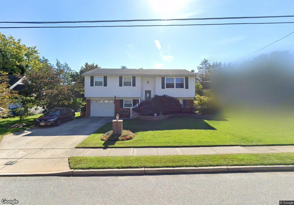 32 Sycamore Dr, Burlington, NJ 08016 - photo 1
