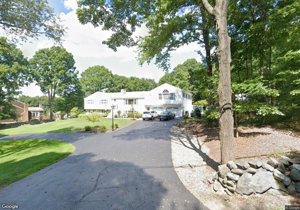 15 Pine Tree Hill Rd, Newtown, CT 06470 - photo 1