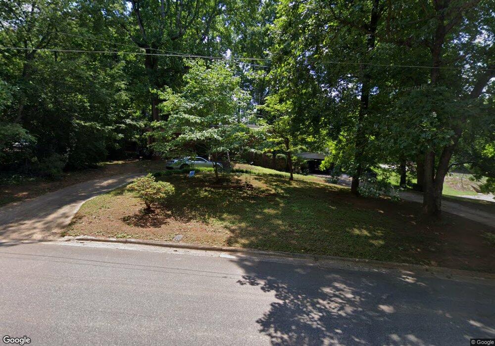 612 Oakdale Dr, Statesville, NC 28677 - photo 1