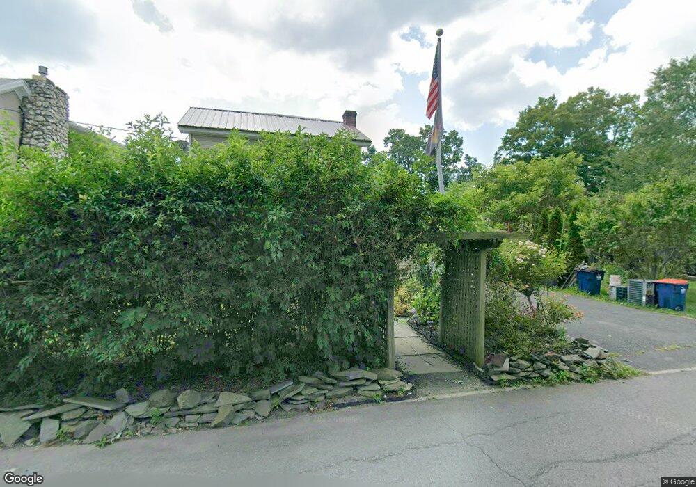 14 Prince St, Red Hook, NY 12571 - photo 1