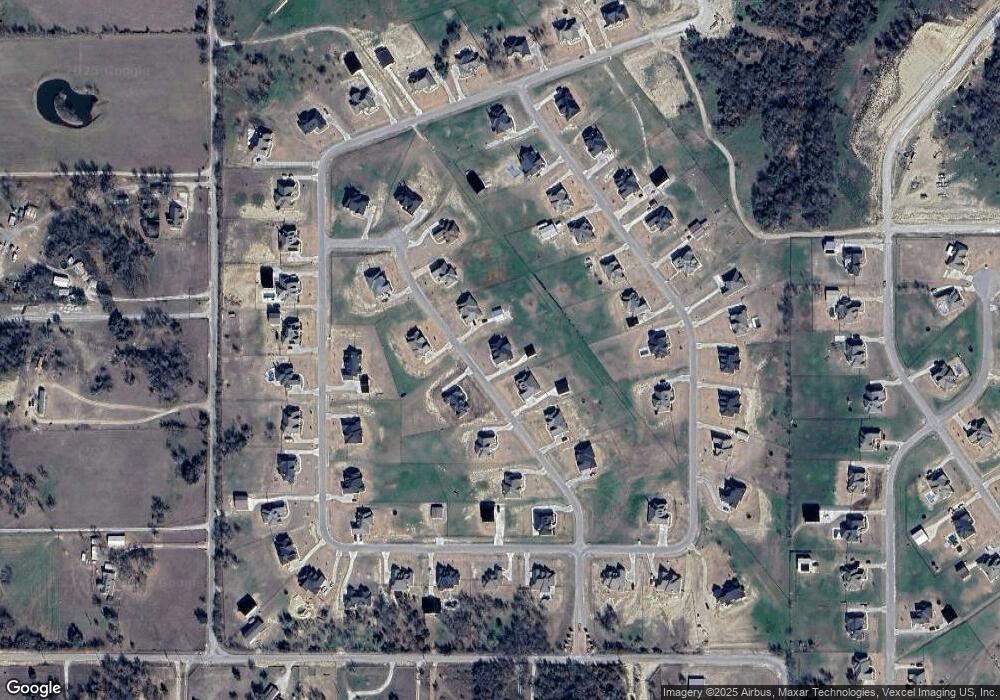 124 Southern Ct, Springtown, TX 76082 - photo 1