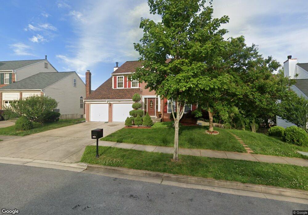 5811 Silk Tree Dr, Riverdale, MD 20737 - photo 1