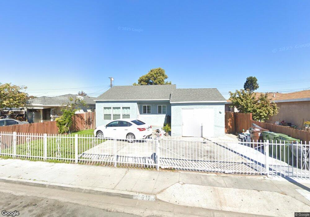 515 W Cressey St, Compton, CA 90222 - photo 1