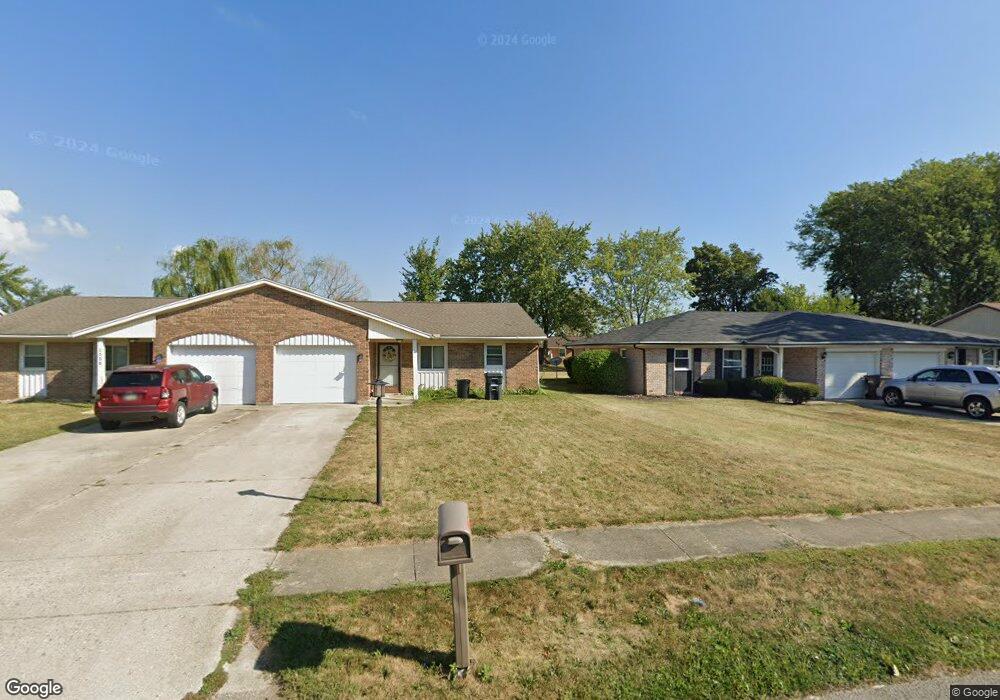 1518 Richlieu Dr, Lima, OH 45805 - photo 1