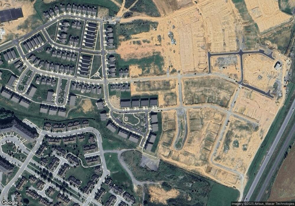 2472 Silver Leaf Dr, Frederick, MD 21702 - photo 1