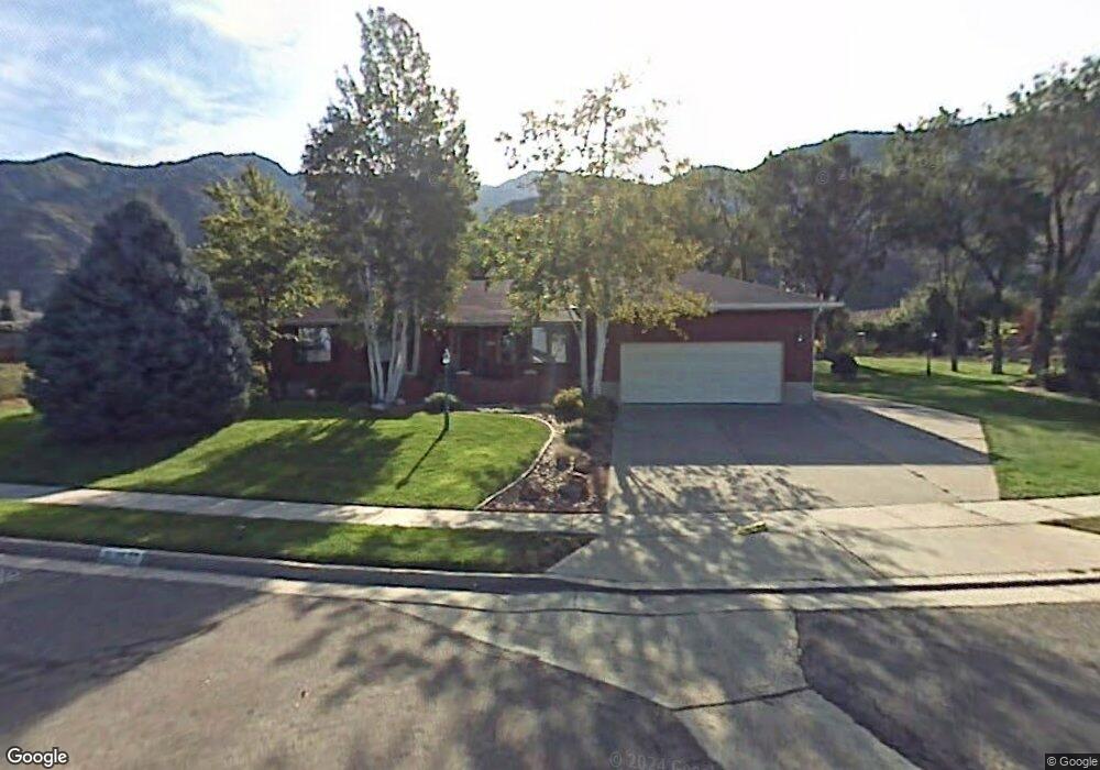 11577 S Cassowary Dr, Sandy, UT 84092 - photo 1