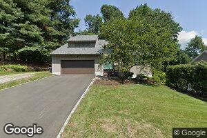 6 Arthur Ct, Montvale, NJ 07645