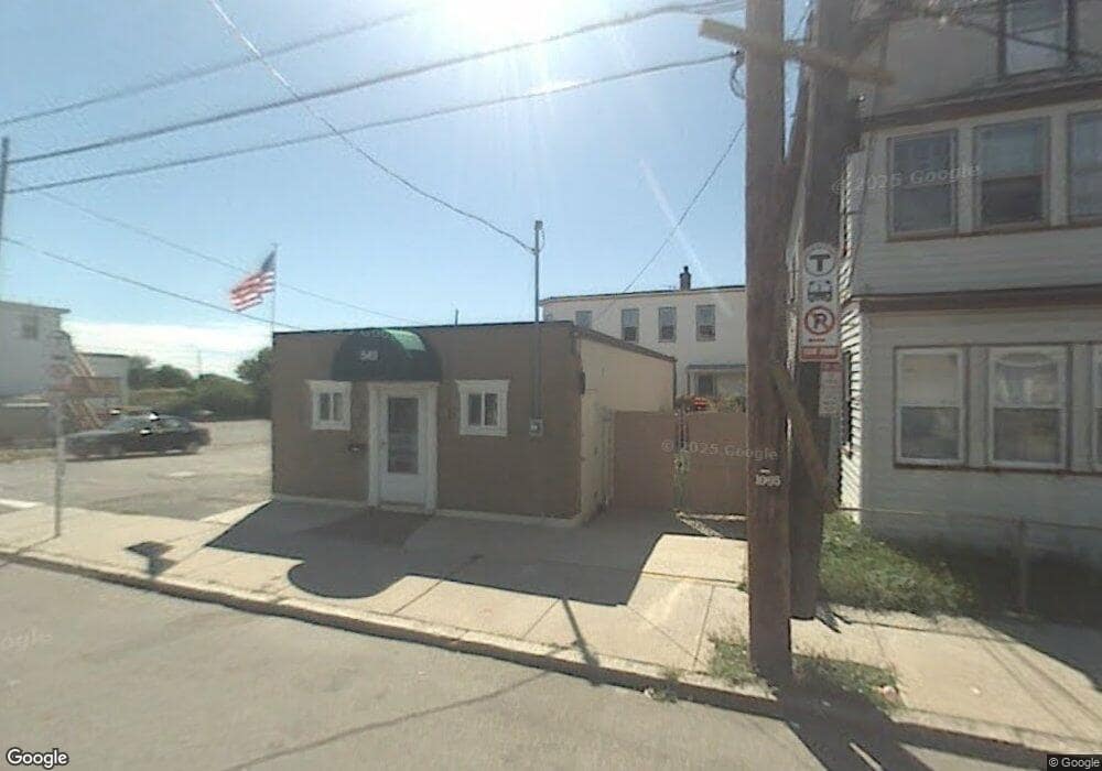 549 Revere St unit 1R, Revere, MA 02151 - photo 1