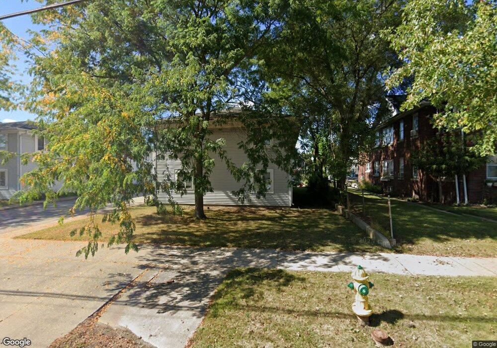 28 N Jackson St, Waukegan, IL 60085 - photo 1