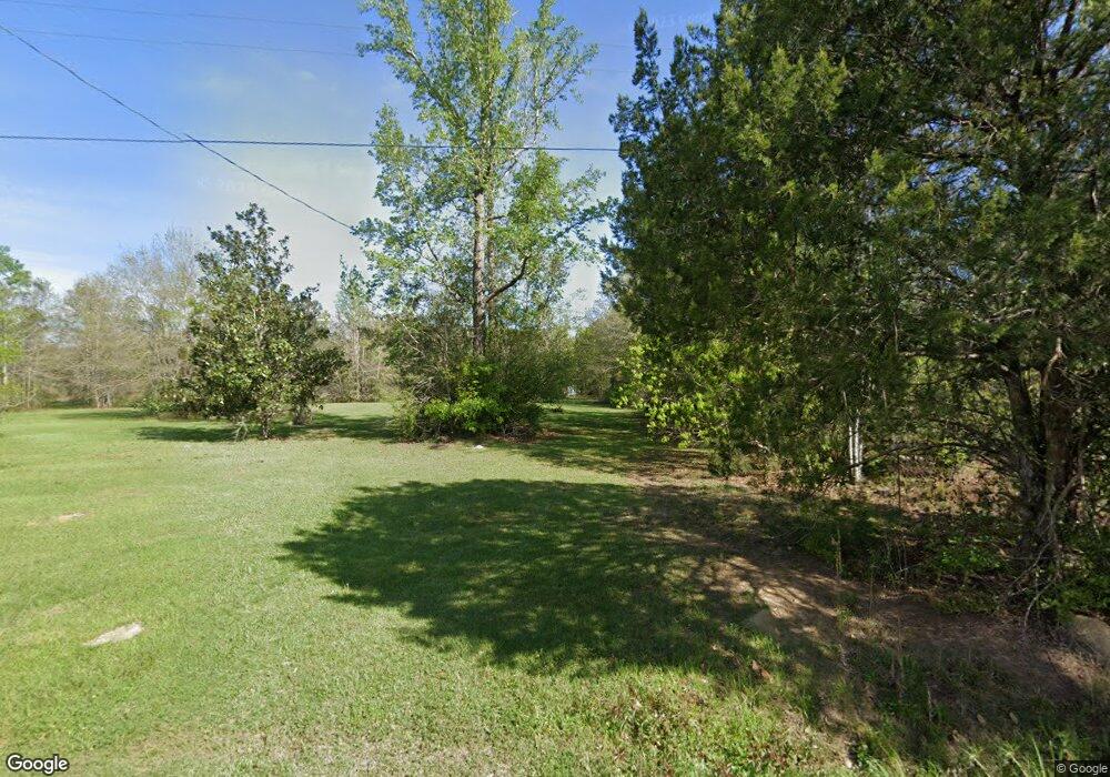 9845 Possum Fork Rd, Picayune, MS 39466 - photo 1