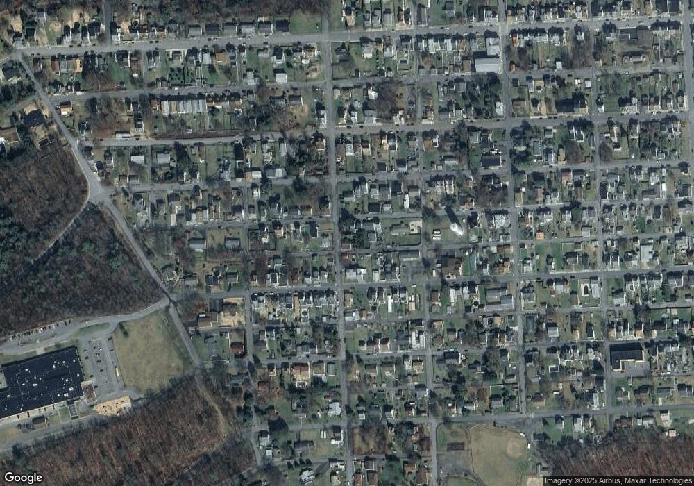 415 S Bay St, Coal Township, PA 17866 - photo 1