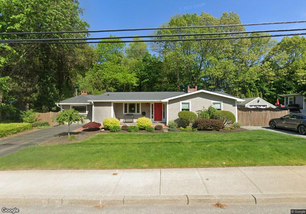 2190 Cranston St, Cranston, RI 02920 - photo 1