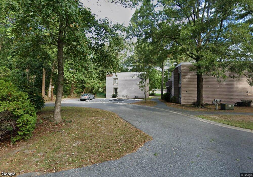 438 Ocean Pkwy unit 6, Berlin, MD 21811 - photo 1