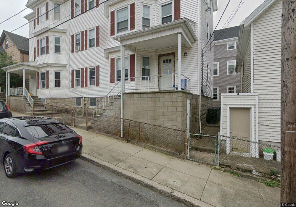 9 Lexington St unit 3 W, Fall River, MA 02723 - photo 1